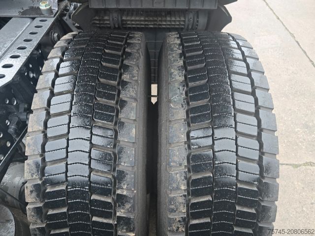 Стандартный седельный тягач MERCEDES-BENZ ACTROS 1848 * GIGA SPACE * MASSAGE * ACC * LEDER