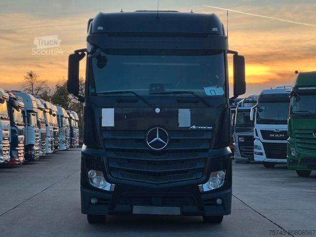 Стандартный седельный тягач MERCEDES-BENZ ACTROS 1842 * MOTORSCHADEN * VOLLLUFT * PARKCOOL