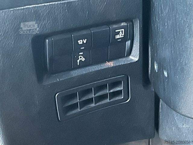 Стандартный седельный тягач MERCEDES-BENZ ACTROS 1842 * MOTORSCHADEN * VOLLLUFT * PARKCOOL