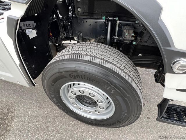 Стандартный седельный тягач MAN TGS 33.510 BB 6x4 FG/RS 3,30m/59 to./NA/AHK/Neu