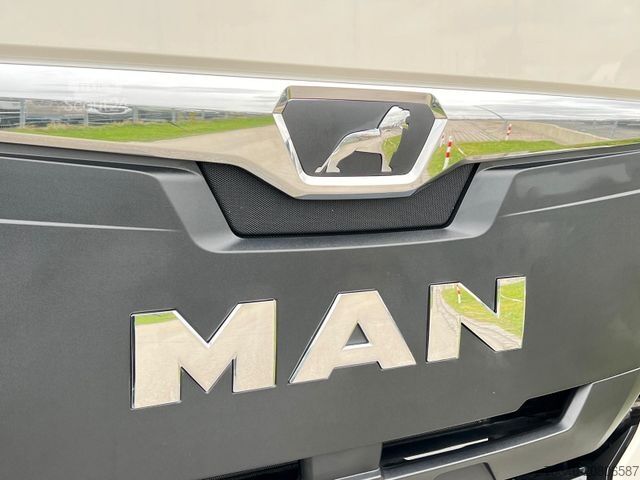 Стандартный седельный тягач MAN TGS 33.510 BB 6x4 FG/RS 3,30m/59 to./NA/AHK/Neu