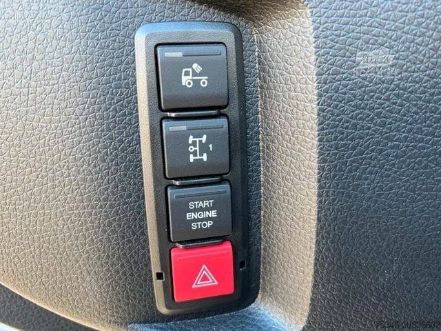 Стандартный седельный тягач MAN TGS 33.520 BL 6x4 FG/33 to/RS 3,60 m/PTO/AHK/Neu