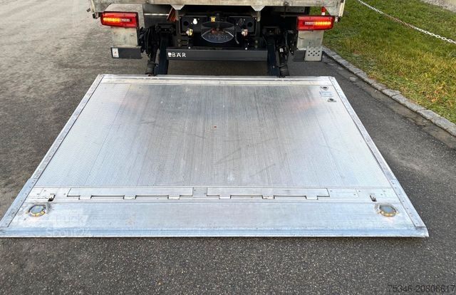 Camion plateau avec bâche MAN TGM18.290/LL/Pritsche7,25m/2xSchiebeplane/LBW2To