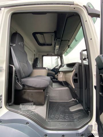 Camion plateau avec bâche MAN TGM18.290/LL/Pritsche7,25m/2xSchiebeplane/LBW2To