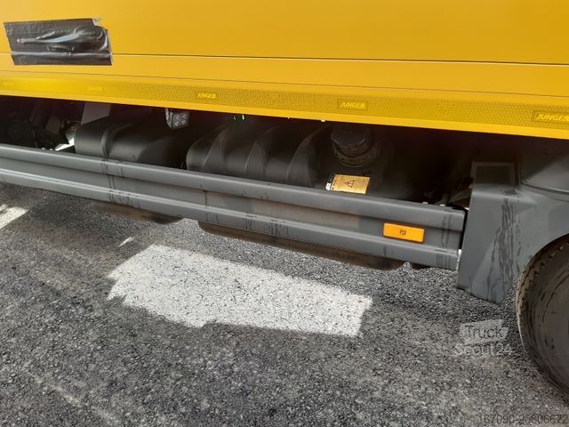 Transporter mit Koffer MERCEDES-BENZ Atego 823L Euro6D Standheizung LBW AHK