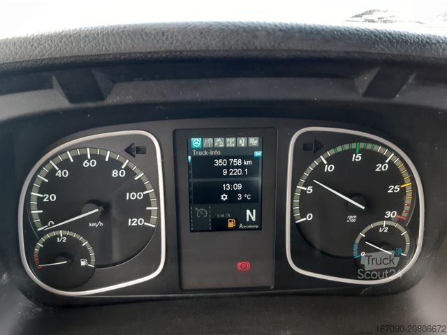 Transporter mit Koffer MERCEDES-BENZ Atego 823L Euro6D Standheizung LBW AHK