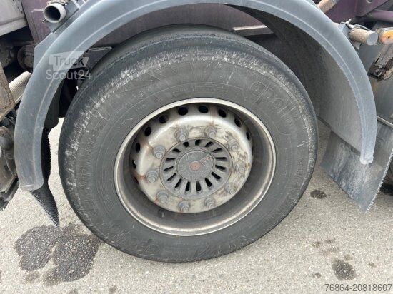 Náves s výmennou nadstavbou M&V CHASSIS LIFTACHSE MITTE-HECKAUSSCHUB