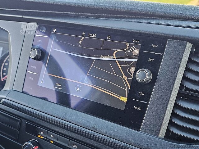 Camioneta familiar de techo alto VOLKSWAGEN TRANSPORTER 2.0 TDI L2H1 4x4 2x Schuifd.