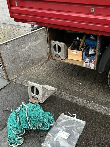 Flatbed truck with historic (H) license plate Mercedes-Benz 711 D