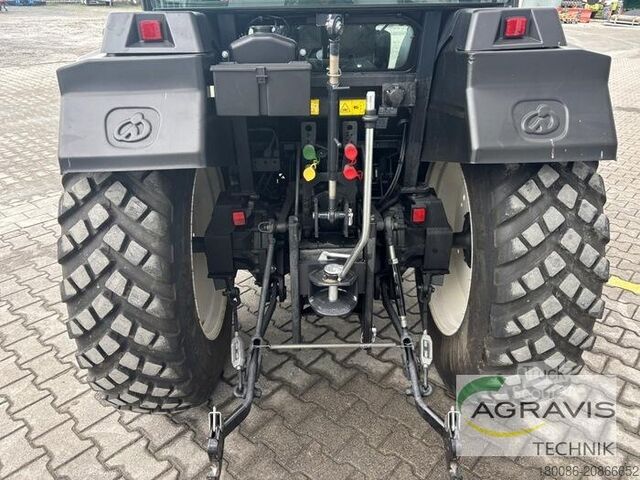 Komunalni traktor Iseki TG 6687 AHLK