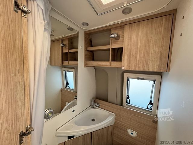 Avtodom SUNLIGHT Cliff 540 Automatik+Solar+Markise+TV