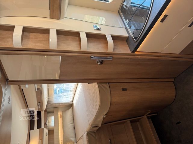 Camper integrale MALIBU I 460/490 KB LE Lithium+TV+Markise+Solar+Hubbett