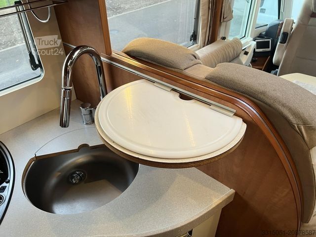 Integrirani avtodom CARTHAGO chic c-line I 5.0 Hubstützen+Klima+Markise+AHK