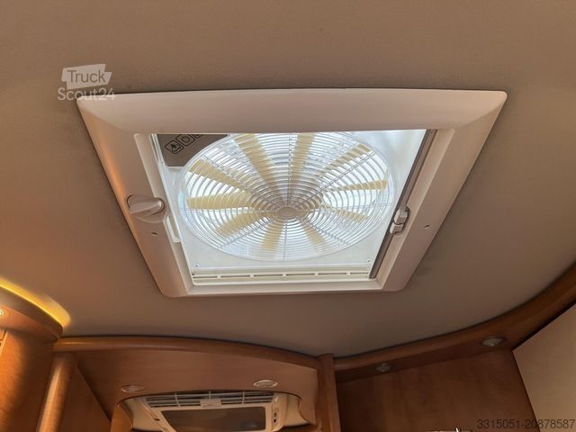 Integrirani avtodom CARTHAGO chic c-line I 5.0 Hubstützen+Klima+Markise+AHK