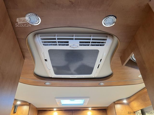 Integrirani avtodom CARTHAGO chic c-line I 5.0 Hubstützen+Klima+Markise+AHK