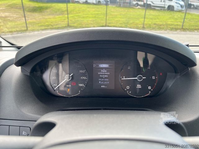 Polintegriran avtodom MALIBU T 450 RB LE Lithium+TV+Hubbett+Kamera