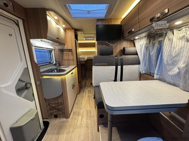 Caravana semiintegrada WEINSBERG CaraCompact 600 MEG Pepper Markise+Sat TV