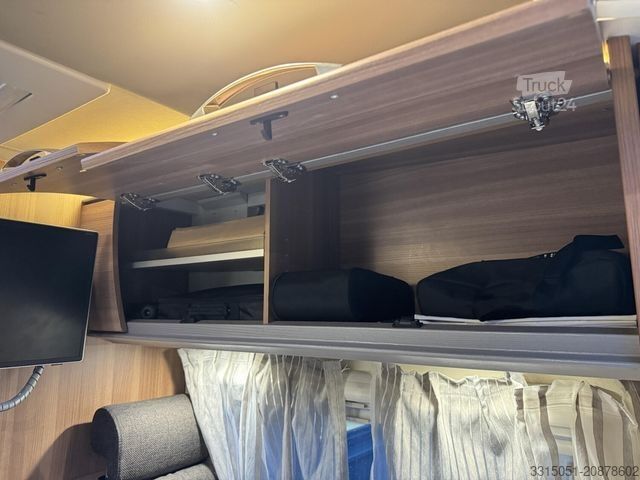 Caravana semiintegrada WEINSBERG CaraCompact 600 MEG Pepper Markise+Sat TV