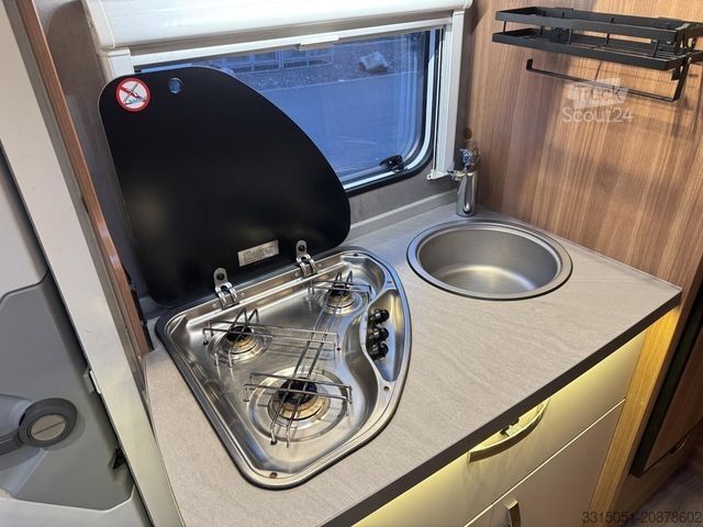 Caravana semiintegrada WEINSBERG CaraCompact 600 MEG Pepper Markise+Sat TV