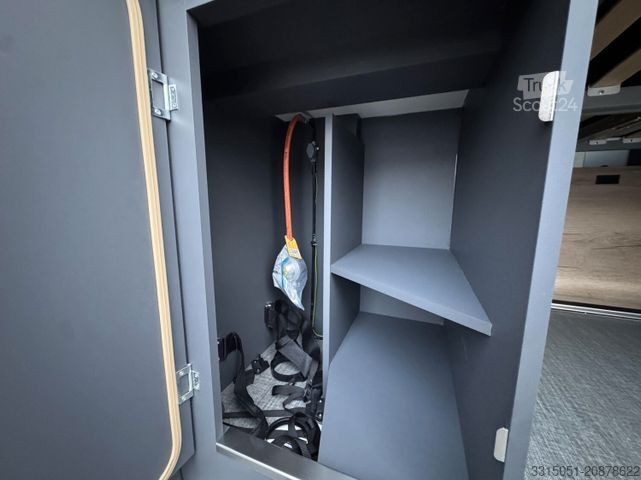 Kamper CLEVER Aventuro 600 SOFORT+Solar+Lithium+Wechselr