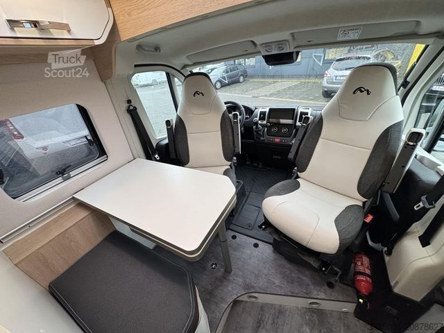 Camper van MOOVEO Van 60 EB Solar+Sat TV+AHK+Leder+Markise