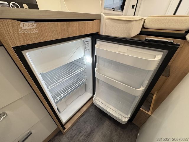 Camper van MOOVEO Van 60 EB Solar+Sat TV+AHK+Leder+Markise