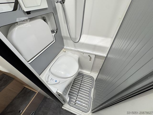 Camper van MOOVEO Van 60 EB Solar+Sat TV+AHK+Leder+Markise