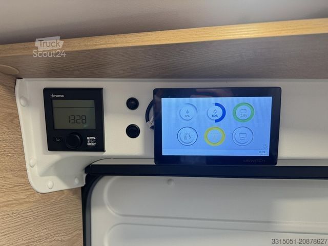 Camper van MOOVEO Van 60 EB Solar+Sat TV+AHK+Leder+Markise