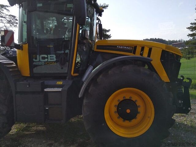 Tractor JCB Fastrac 4220 I-CON Voll