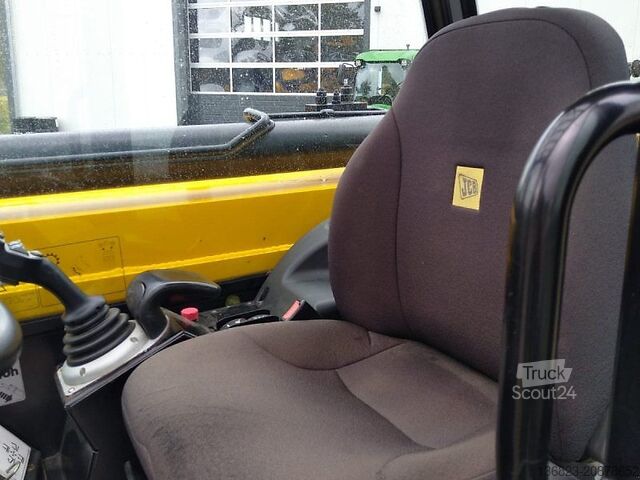 Teleszkópos rakodó JCB 535-95 Sway