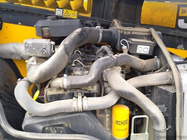 Teleszkópos rakodó JCB 535-95 Sway