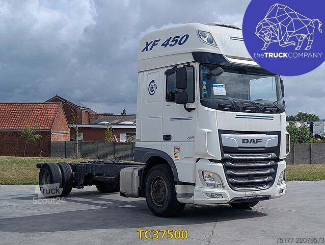 Fahrgestell mit Fahrerhaus DAF XF 450