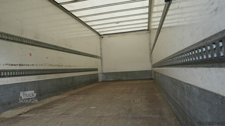 Maleta MAN TGL 12.190 Closed box truck