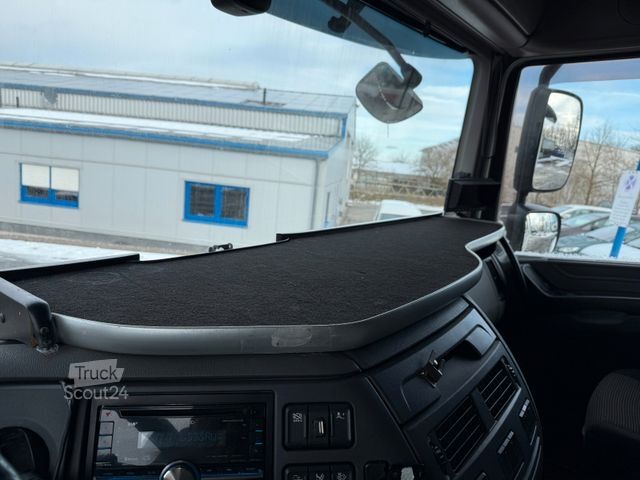 Standardowy ciągnik siodłowy DAF XF 460 SSC RETARDER STANDKLIMA LED