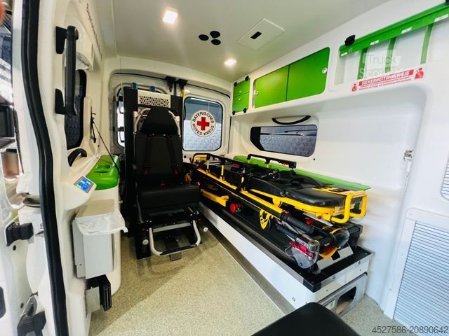 Camião de bombeiros FORD Transit 2.0L *RTW*KTW*KRANKENWAG*LIEGE+HL
