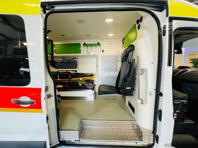 Camião de bombeiros FORD Transit 2.0L *RTW*KTW*KRANKENWAG*LIEGE+HL