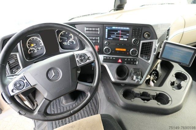 Szabványos vontatóegység MERCEDES-BENZ 2443 LS Actros 6x2, MP4, 3-Achser, Hydr., Euro 6