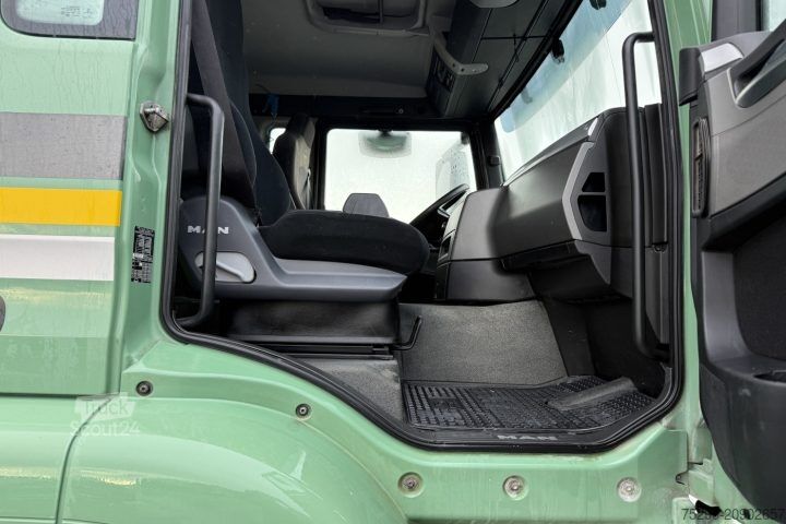 Dreiseitenkipper LKW MAN TGS 35.440 8x4 Meiller / Swiss-Vehicle