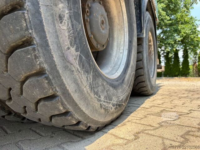Bomba de betão Mercedes-Benz AROCS 3742 8x4 EURO6 POMPA DO BETONU SERMAC 5Z42