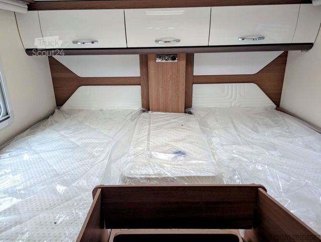 Teilintegriertes Wohnmobil BÜRSTNER Lyseo TD 727 G UVP 123.620 ¤