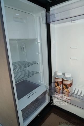 Camper PÖSSL Summit Shine 540 (05) AHK, Navi, 165 PS