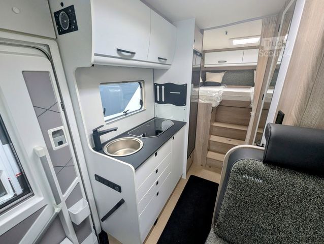 Teilintegriertes Wohnmobil BÜRSTNER Lyseo Time Skyline 690 G UVP 102.890 ¤