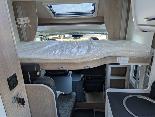 Teilintegriertes Wohnmobil BÜRSTNER Lyseo Time Skyline 690 G UVP 97.690 ¤