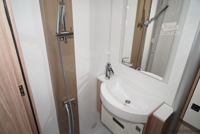 Teilintegriertes Wohnmobil BÜRSTNER Limited T 690 G (23) SAT+TV, Navi + RFK