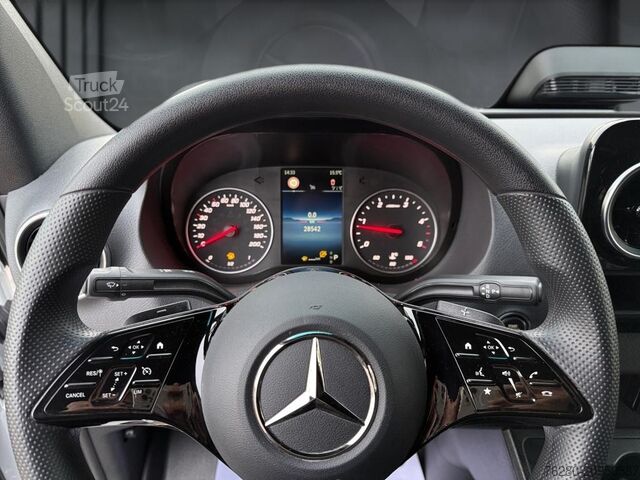 Panel van Mercedes-Benz Sprinter 317 CDI Kasten PRO Maxi 9G+Klima+Kamera