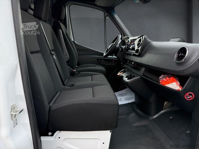 Panel van Mercedes-Benz Sprinter 317 CDI Kasten PRO Maxi 9G+Klima+Kamera