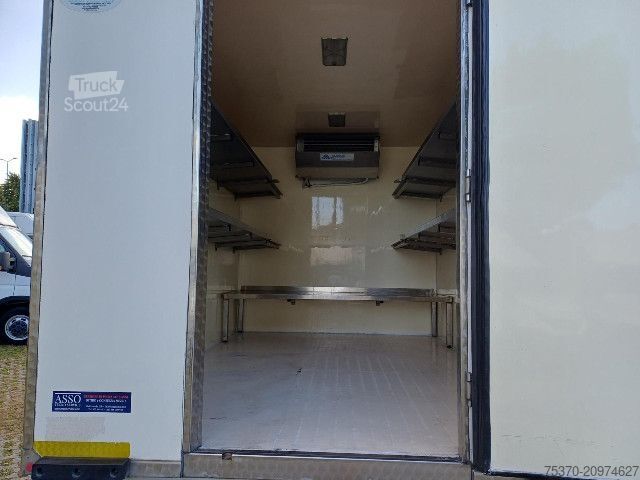 Hűtőfelépítményes furgon IVECO DAILY 35C13