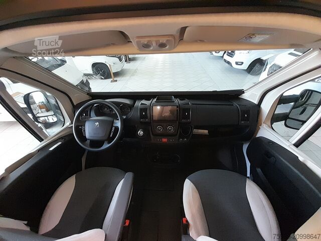 Halvintegrerad husbil Chausson 650 ETAPE LINE