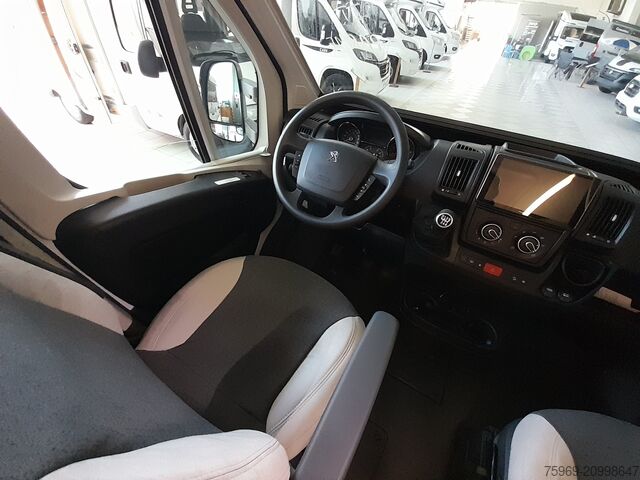 Halvintegrerad husbil Chausson 650 ETAPE LINE