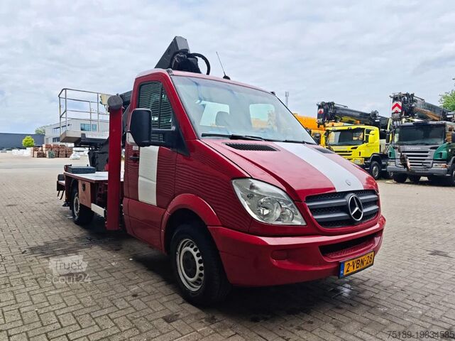 Zvedací plošina Mercedes-Benz Sprinter 311 CDI CMC TB200